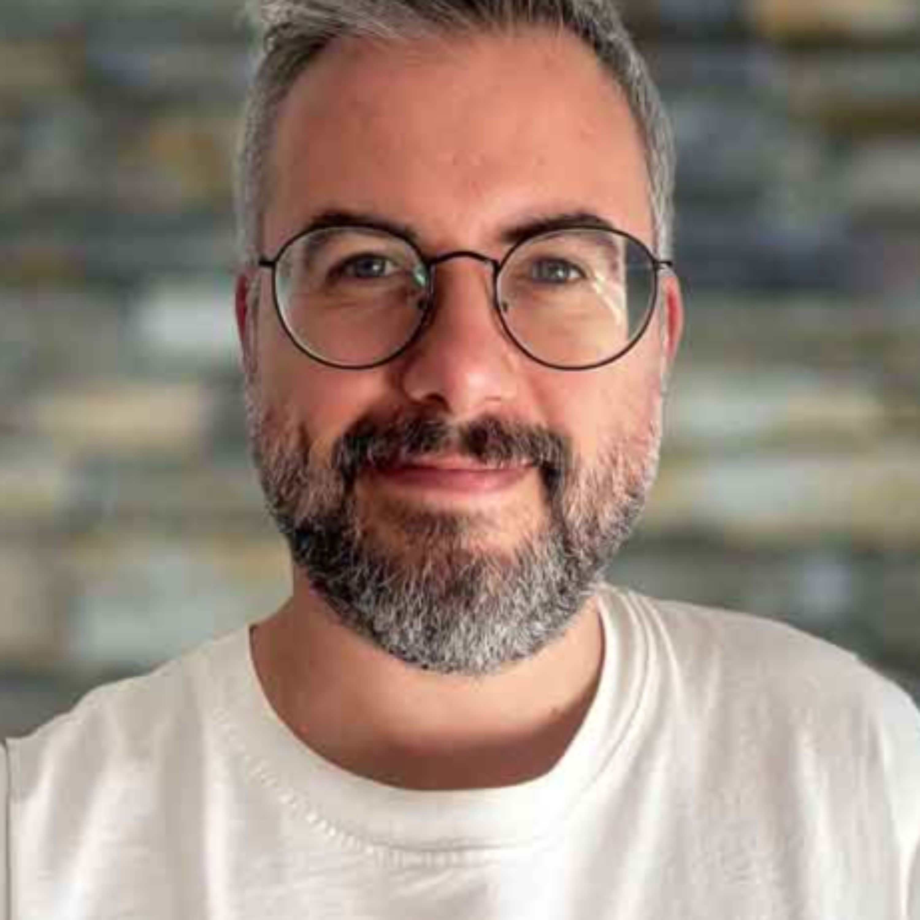 Simon Hamp